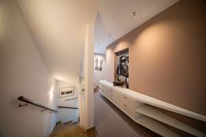 Einmaliges Stadthaus in Ulm: Luxus- Einfamilienhaus mit Spa, Heimkino & privatem Traumgarten – Radgasse 23/4, 89073 Mitte, Ulm – Vorschaubild 10