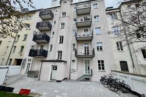 Sonnig. Saniert. Bezugsfrei. Mitten in der Stadt. 3-Zimmer im 2. OG – mit Balkon – Schellingstraße 32, 80799 Universität, München – Vorschaubild 16