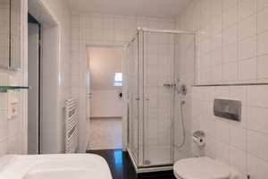 Großzügige Dachgeschosswohnung mit Garten und Weitblick in Bochum-Stiepel – Die vollständige Adresse der Immobilie erhältst du vom Anbieter., 44797 Stiepel, Bochum – Vorschaubild 7