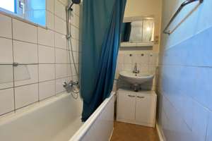4-Zimmer-Wohnung mit EBK in 54293 Trier zu vermieten – Die vollständige Adresse der Immobilie erhältst du vom Anbieter., 54293 Ehrang/Quint, Trier – Vorschaubild 8