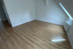 Geräumige 2 Zimmer- Wohnung mit Wohnküche, Balkon und Duschbad im Dachgeschoss – Vorwerker Str. 107, 23554 Sankt Lorenz Nord, Lübeck – Vorschaubild 16