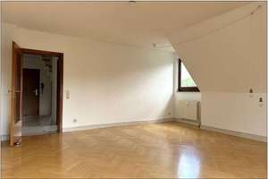 3-Zimmer-Maisonette-Obergeschoss-Eigentumswohnung mit eigenem Tiefgaragenstellplatz im Haus – Die vollständige Adresse der Immobilie erhältst du vom Anbieter., 22359 Volksdorf, Hamburg – Vorschaubild 4
