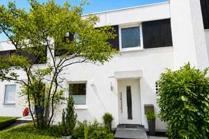 ***Von Privat*** Modernisiertes Zuhause mit 4 Zimmern und viel mehr 