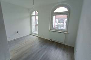 Sanierte 2-Raum-Wohnung mit Balkon! – Nicolaistraße 46, 39576 Stendal – Vorschaubild 2