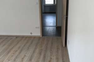 TOP modernisierte 3-Raum-Wohnung mit Einbauküche in Essen Stadtmitte in ruhiger Nebenstraße – Die vollständige Adresse der Immobilie erhältst du vom Anbieter., 45127 Stadtkern, Essen – Vorschaubild 10