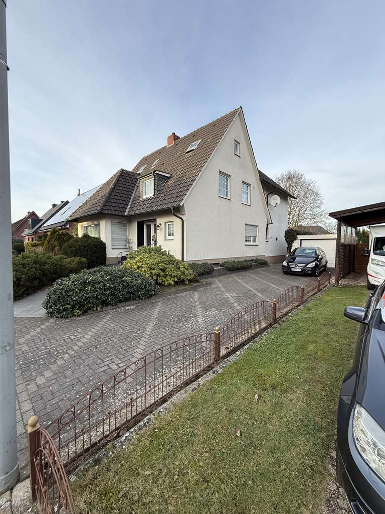 Immobilie in Gescher - Charmantes Zweifamlienhaus mit viel Potenzial (2 Wohneinheiten) - Bild 0