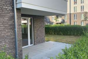 Lichtdurchflutete 2,5 Zimmer Erdgeschosswohnung