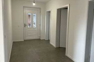 Willkommen Zuhause: Moderne Doppelhaushälfte in Elbdeich-Nähe! – Kirschenweg 5, 21423 Harburg (Kreis) – Vorschaubild 4