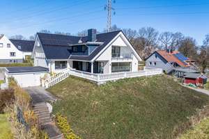 Exklusive Villa in Harrislee: Ein Meisterwerk moderner Architektur auf ca. 3500 m² Grundstück – Die vollständige Adresse der Immobilie erhältst du vom Anbieter., 24955 Harrislee – Vorschaubild 42