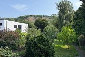 BONN OBERKASSEL freist. Einfam. Haus mit ca. 200 m² Wfl., 841 m² GrSt. Keller, Garage, Baugrundstück – Die vollständige Adresse der Immobilie erhältst du vom Anbieter., 53227 Oberkassel, Bonn – Vorschaubild 46