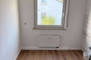 Frisch renovierte 85 m² warten aus Sie! , 3. Zimmer, Küche, Bad, Gäste WC u.  Balkon Do-Wellinghofen – Wellinghofer Hecke 12, 44265 Wellinghofen, Dortmund – Vorschaubild 12