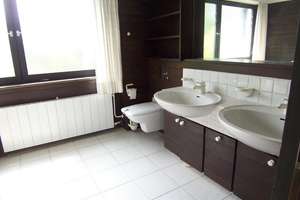 Bauhaus-Villa mit Weitblick, Einbauküche ab sofort, Sauna – Frankenstr 38, 97078 Lindleinsmühle, Würzburg – Vorschaubild 13