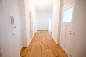 Bezugsfrei: Residieren in einem historischen Altbau direkt an der Elbe! – Die vollständige Adresse der Immobilie erhältst du vom Anbieter., 1307 Johannstadt-Nord, Dresden – Vorschaubild 7