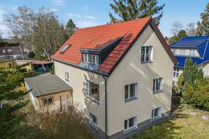 Ihre Chance zum Traumhaus: außen fertig, innen voller Möglichkeiten! – Die vollständige Adresse der Immobilie erhältst du vom Anbieter., 12309 Lichtenrade, Berlin – Vorschaubild 1