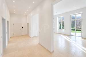 Neuer Preis: Schlosshotel – Exklusive Terrassenwohnung in traumhafter Lage mit einzigartigem Blick – Die vollständige Adresse der Immobilie erhältst du vom Anbieter., 69117 Altstadt, Heidelberg – Vorschaubild 4