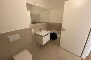 Stilvolle 3-Zi.Wohnung mit Garten, Einbauküche in zentraler Lage – Pufendorfstrasse 4c, 10249 Friedrichshain, Berlin – Vorschaubild 4
