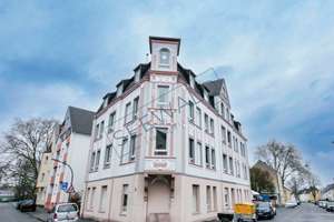 Großzügiges Wohnglück über den Dächern: Maisonette mit 6 Zimmern und Loggia