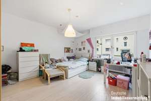 Gepflegtes Dreifamilienhaus in ansprechender Lage – Die vollständige Adresse der Immobilie erhältst du vom Anbieter., 40468 Derendorf, Düsseldorf – Vorschaubild 15