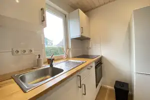 Nurdachhäuschen mit Garten und Stellplatz zu vermieten