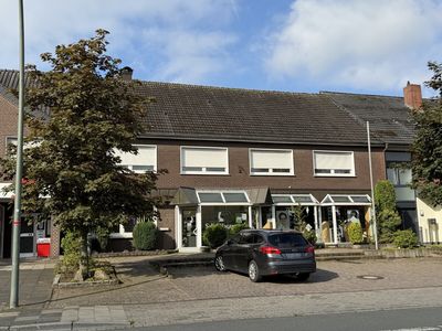 WuG-Haus mit etabliertem Friseursalon und bezugsfreier Wohneinheit zentral in Vorhelm!