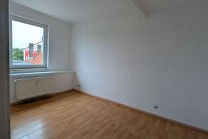Gemütliche 2-Zimmer-Dachgeschosswohnung in Leipzig-Eutritzsch – Schiebestr. 2, 4129 Eutritzsch, Leipzig – Vorschaubild 4