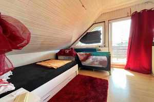 Groß, flexibel, individuell! Großes Einfamilienhaus mit Einliegerwohnung und PV Anlage bei Kassel! – Kassel (Kreis) – Vorschaubild 9