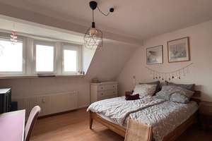 2 Zimmer 5. Etage ohne Balkon Dachgeschoss – Viktoriastraße 105, 47799 Cracau, Krefeld – Vorschaubild 9