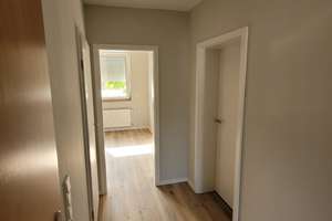 RESERVIERT - Erstbezug nach hochwertiger Kernsanierung - stilvolle 2-Zimmerwohnung – Asternweg 3, 51143 Zündorf, Köln – Vorschaubild 3