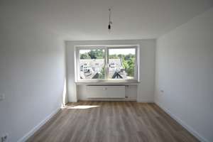 Idealer Grundriss! Renovierte 3-Zimmer-Whg mit Balkon & Garage – Rathelbeckstraße 291b, 40627 Unterbach, Düsseldorf – Vorschaubild 12