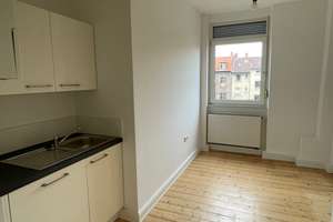 Komplett sanierte 4 ZKB mit Balkon, original Dielenböden und Wohnküche in stilvollem Altbau! – Die vollständige Adresse der Immobilie erhältst du vom Anbieter., 68169 Neckarstadt-West, Mannheim – Vorschaubild 9