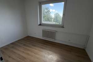 3 Zimmer in der 3. Etage ; renoviert – Oemken Str. 93, 45892 Resse, Gelsenkirchen – Vorschaubild 4
