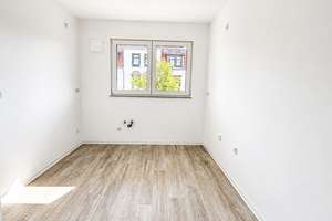Neubau-Erstbezug mit Effizienzklasse A+ ! Flexibler Grundriss, 2 Zimmer, Balkon und Stellplatz – Die vollständige Adresse der Immobilie erhältst du vom Anbieter., 1169 Gorbitz-Süd, Dresden – Vorschaubild 4
