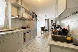 Ruhige Lage - 3 Zimmer Wohnung mit großem Balkon, Gäste-WC & Carport Stellplatz  – Die vollständige Adresse der Immobilie erhältst du vom Anbieter., 30559 Anderten, Hannover – Vorschaubild 5