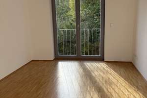Wohnen am Österberg: Helle 3-Zimmer-Wohnung mit Balkon und 2 Bädern – Simon-Hayum-Straße 30, 72074 Österberg, Tübingen – Vorschaubild 4