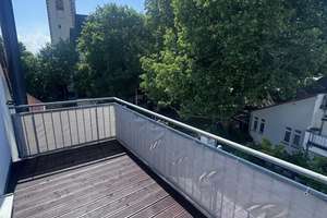 MODERNE, HELLE MAISONETTEWOHNUNG mit 2 BALKONEN – Die vollständige Adresse der Immobilie erhältst du vom Anbieter., 55129 Ebersheim, Mainz – Vorschaubild 2