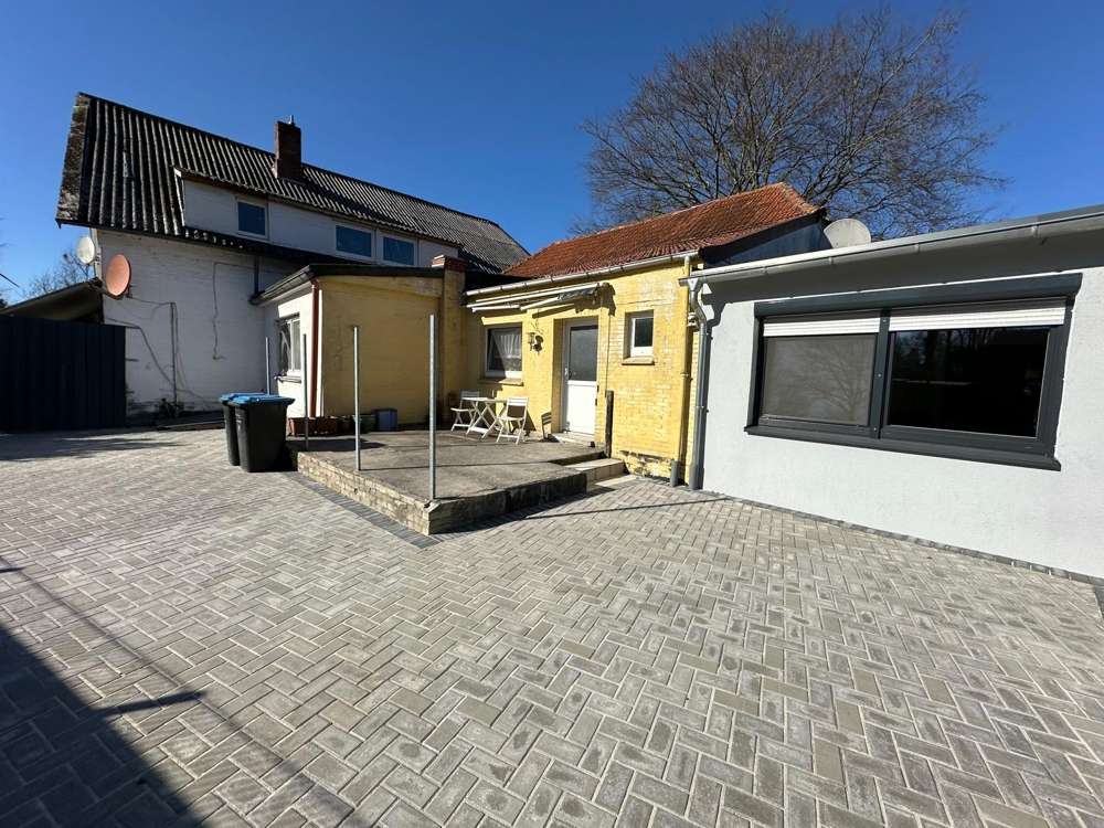 PREIS AUF ANFRAGE! Wohn- und Geschäftshaus mit besonderer gewerblicher Nutzung in Westoverledingen!, Leer Kreis – Bild 2