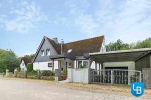 Platz für die gesamte Familie - Einfamilienhaus mit großem Grundstück in Sackgassenlage – Plön (Kreis) – Vorschaubild 2