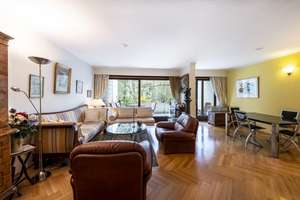 Ruhige 3-Zimmer-Wohnung mit zwei Balkonen und  Gartenblick in München-Solln / Prinz-Ludwigshöhe – Die vollständige Adresse der Immobilie erhältst du vom Anbieter., 81479 Thalkirchen, München – Vorschaubild 3