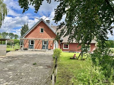 Alleinlage in Lengerich – Zweifamilienhaus mit 2.028 m² Grundstück und viel Potenzial