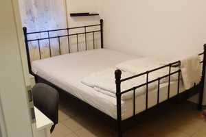 Gepflegtes 10-Zimmer-Haus mit Einbauküchen im 1.+2. OG in Oststadt, Karlsruhe – Dunantstr. 4d, 76131 Karlsruhe – Vorschaubild 16