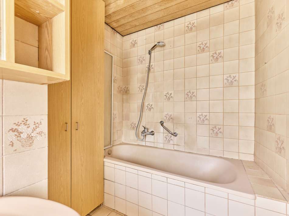 12 Badezimmer 1.1 EG