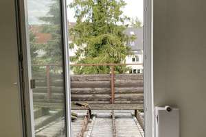 Modernisiertes Einfamilienhaus in ruhiger Innenstadtlage – Die vollständige Adresse der Immobilie erhältst du vom Anbieter., 53721 Siegburg – Vorschaubild 23