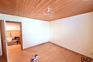 Endetagenwohnung mit Balkon und Stellplatz. Renovierungsbedürftig – Die vollständige Adresse der Immobilie erhältst du vom Anbieter., 24148 Ellerbek, Kiel – Vorschaubild 7