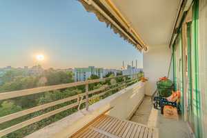 KAUF GEGEN GEBOT / Vermietetes 1,5 Zimmer-Apartment im 8. OG – München – Vorschaubild 5