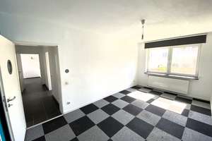 Traumhaus mit Platz für die ganze Familie!
• großes Süd/West-Grundstück • – Die vollständige Adresse der Immobilie erhältst du vom Anbieter., 52385 Nideggen – Vorschaubild 11