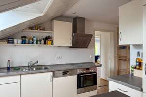 Stilvoll modernisiertes Zweifamilienhaus mit großem Südgarten in ruhiger Bestlage von Neusäß – Die vollständige Adresse der Immobilie erhältst du vom Anbieter., 86356 Neusäß – Vorschaubild 17