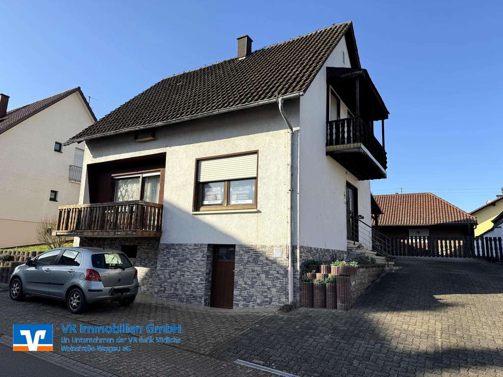 Immobilie in Fischbach bei Dahn - Großzügiges Ein- bis Zweifamilienwohnhaus in sehr ruhiger und familienfreundlicher Lage - Bild 2