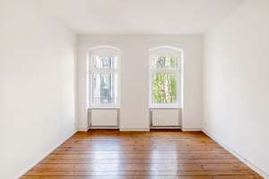 Ruhig gelegene Altbauwohnung mit Balkon im Helmholtzkiez – 10437 Prenzlauer Berg, Berlin – Vorschaubild 2