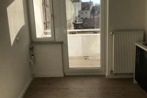 Provisionsfrei! 2-Zimmer-Wohnung in Jugendstilhaus