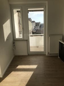 Provisionsfrei! 2-Zimmer-Wohnung in Jugendstilhaus